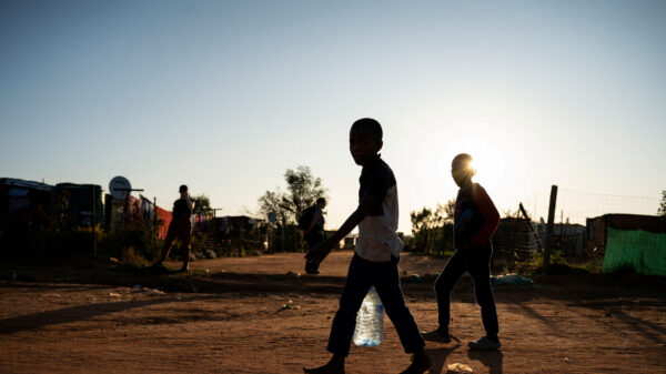 Crise da dívida atinge novos patamares nos países em desenvolvimento e é necessário acordo de alívio, diz ONU