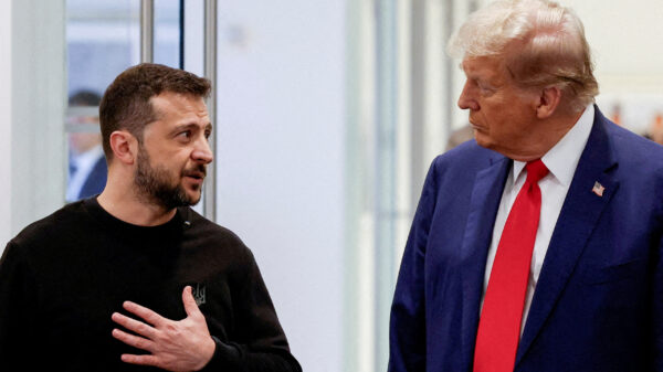 Trump e Zelenskiy se encontram na Casa Branca para fechar acordo sobre minerais ucranianos