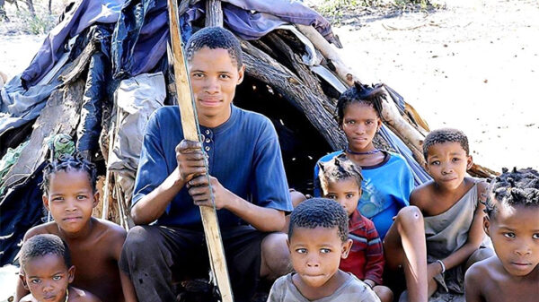 Comunidade Khoisan na Orla Cubango beneficia do Kwenda