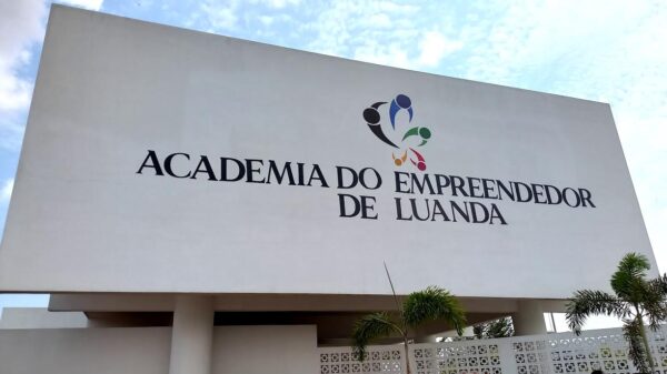 Luanda acolhe primeira edição da Feira do Empreendedor