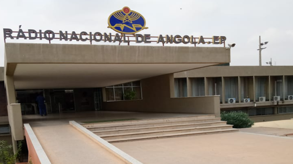 UNITA anuncia vigília pela liberdade de imprensa frente à Rádio Nacional de Angola