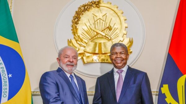 Brasil assinala visita simbólica de PR angolano nos 50 anos da independência