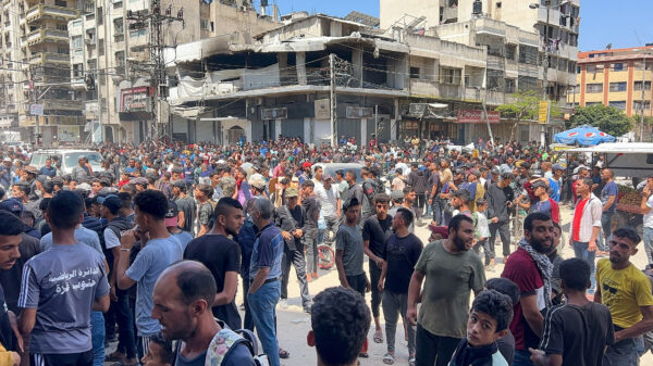 Grupo de ajuda a Gaza apoiado pelos EUA interrompe distribuição; ONU votará sobre cessar-fogo