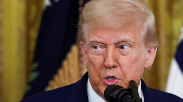 Trump diz que deu ultimato de 60 dias ao Irã, Teerã agora tem segunda chance