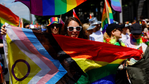 Canadá, Europa e Brasil, mas não EUA, emitem declaração apoiando direitos LGBT
