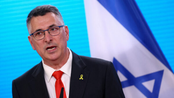 Israel busca laços com Síria e Líbano após guerra com o Irã