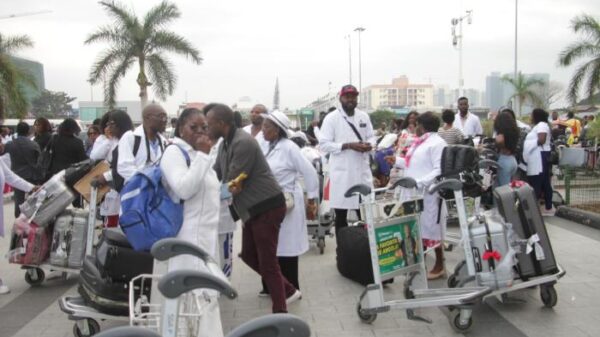 Mais de 100 formados em medicina geral e familiar regressam a Angola