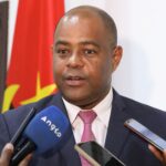 Paulo Madeira destaca nível de Angola na prova internacional de natação