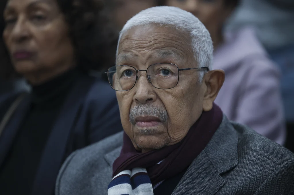 Pedro Pires diz que líderes africanos devem correr o risco de falhar na transformação do desenvolvimento do continente.