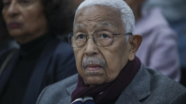 Pedro Pires diz que líderes africanos devem correr o risco de falhar na transformação do desenvolvimento do continente.